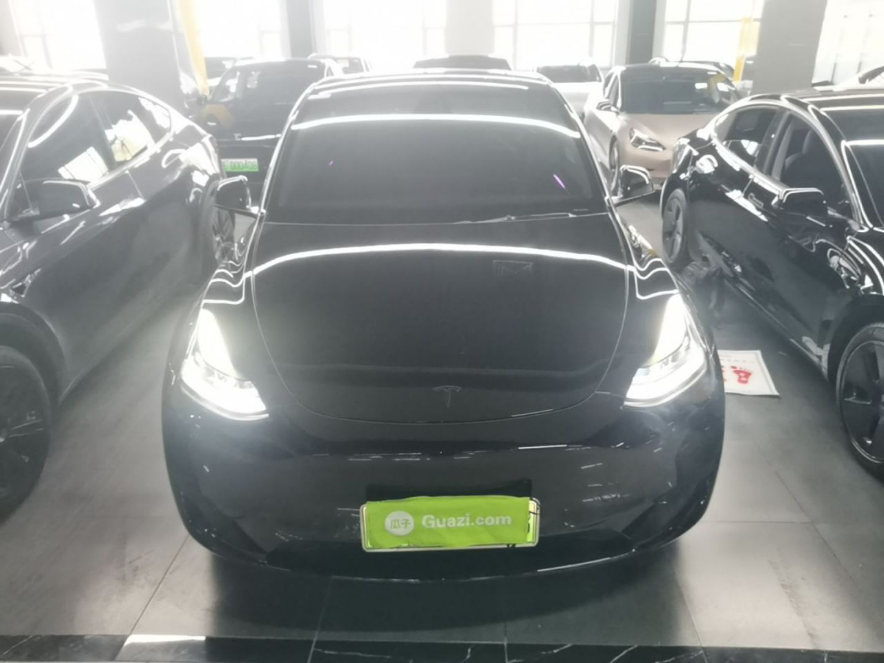 Model Y 2022 Facelift RWD photo 2