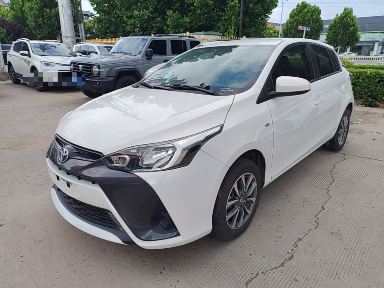 YARiS L 2021 1.5L CVT Leading