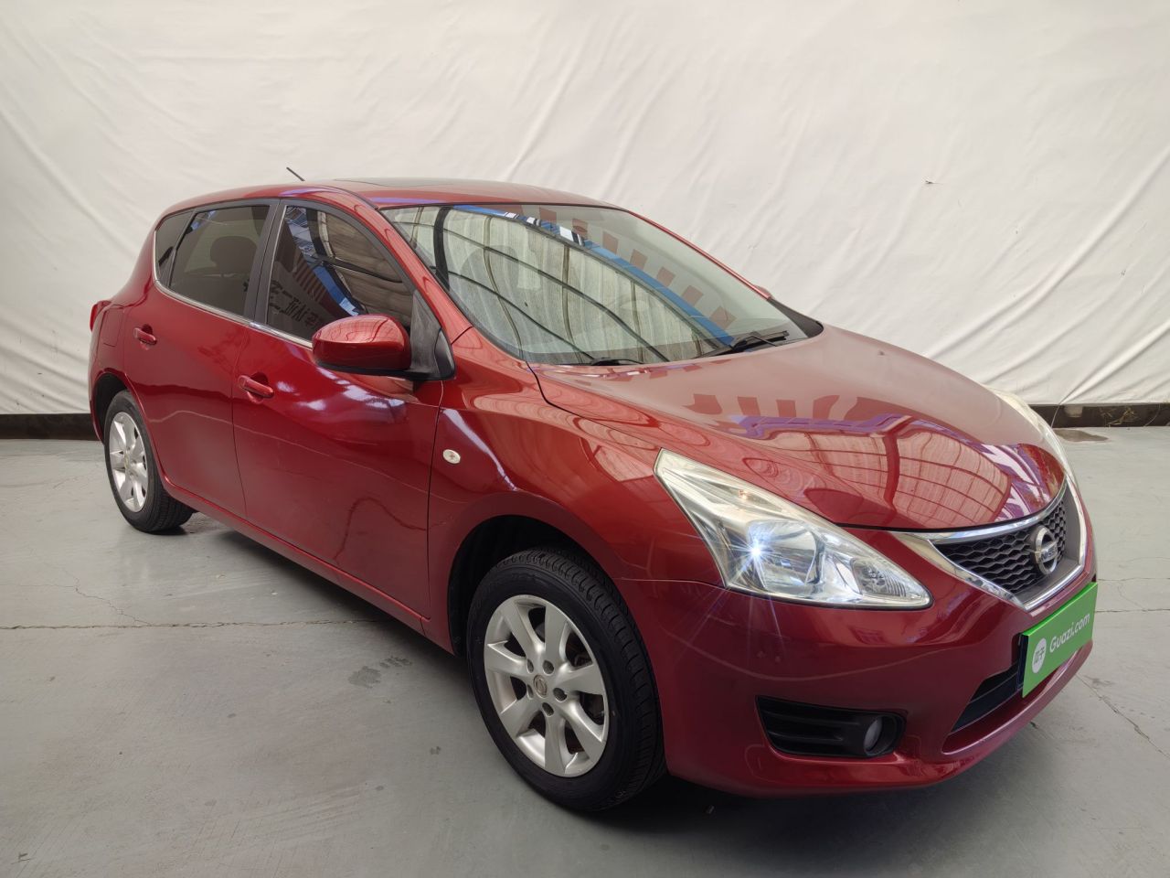 Tiida 2011 1.6L CVT Smart photo 2