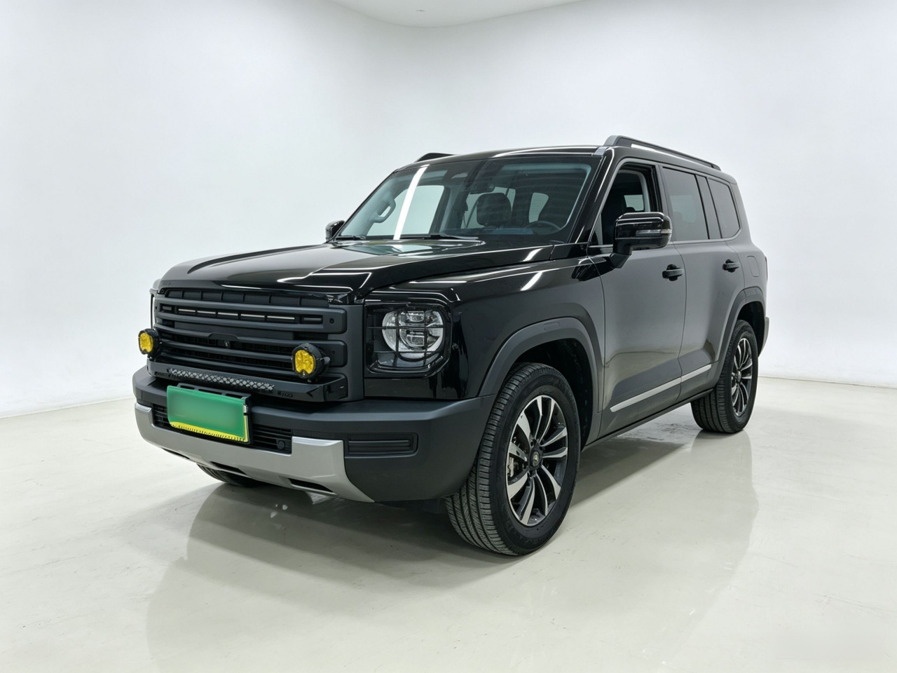 EV 2024 Hi4 102 Pro
