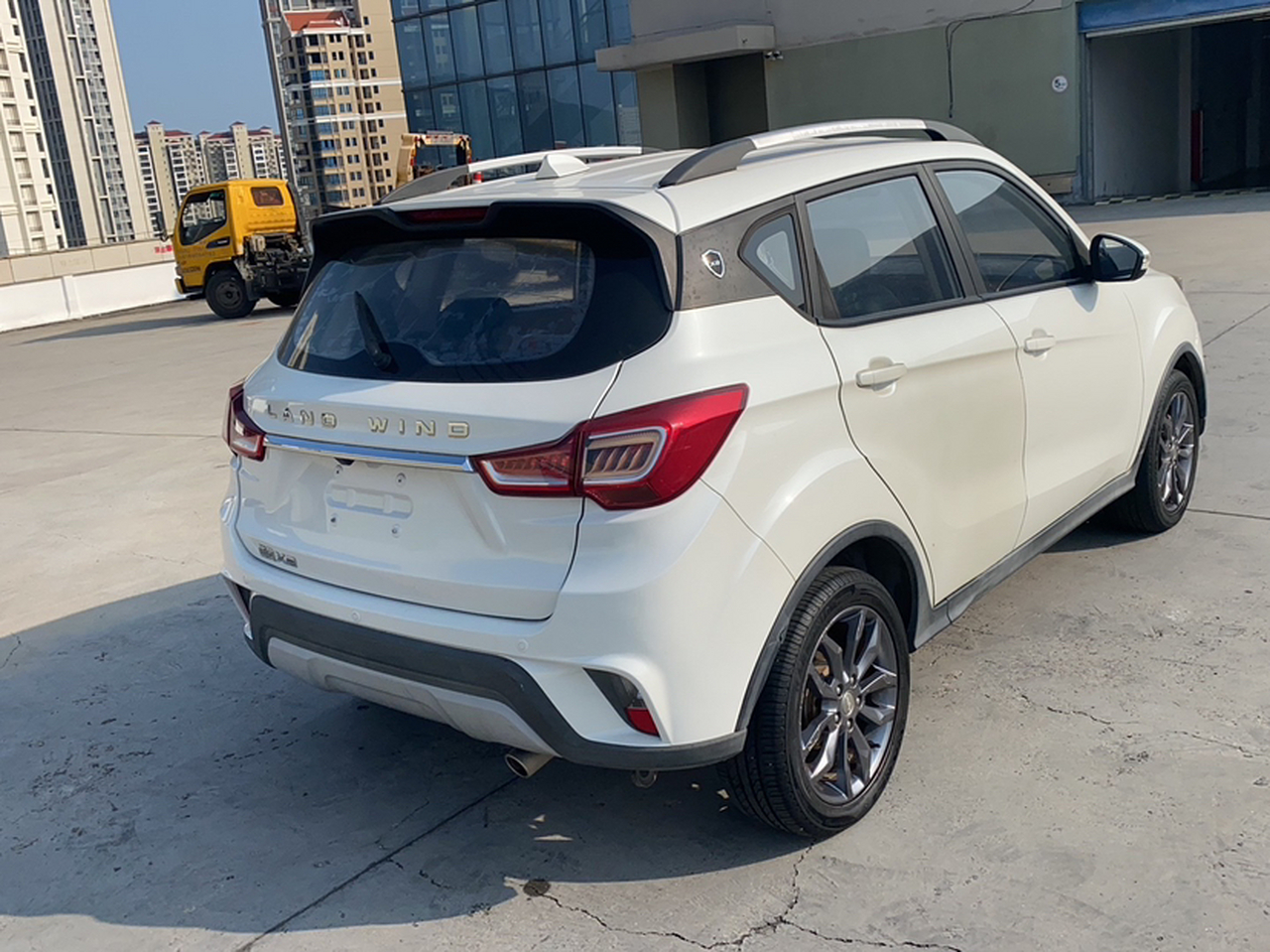 X2 2017 1.6L AT photo 2