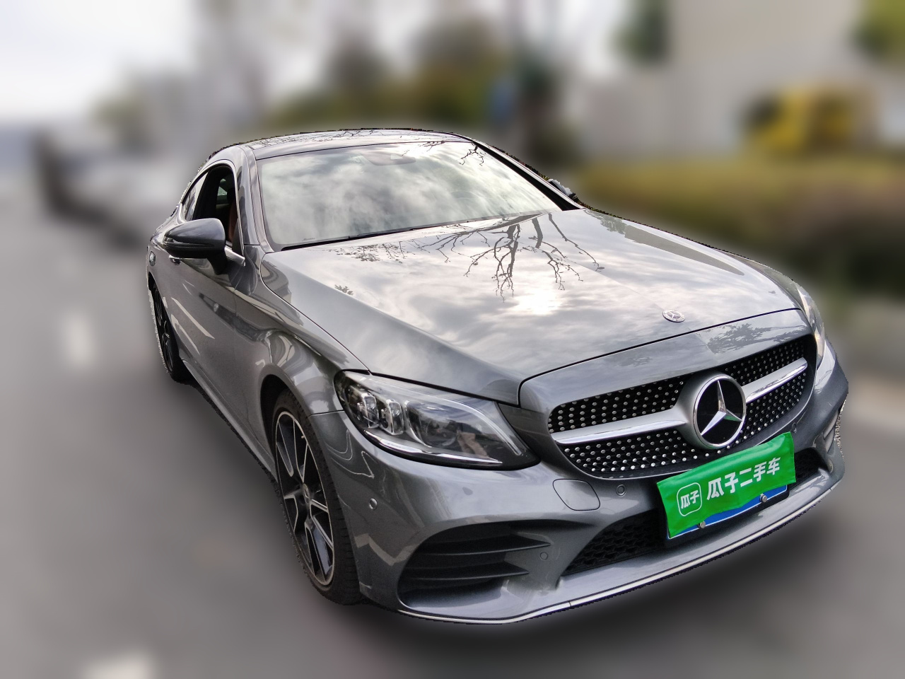 C-Class Imported 2019 C 260 4MATIC Coupe photo 3