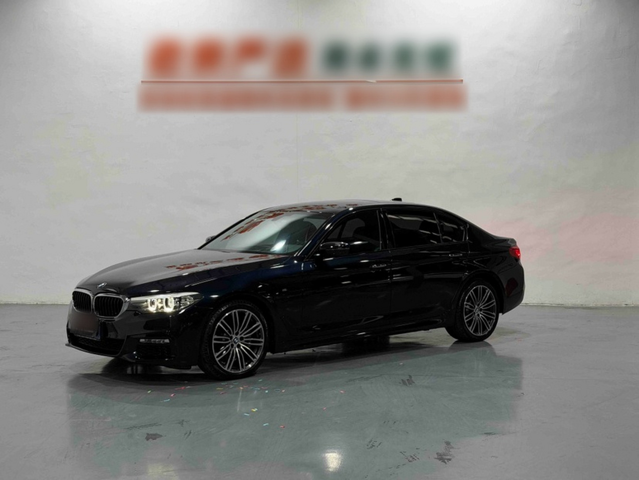 5 Series 2018 530Li Leading M Sport Package