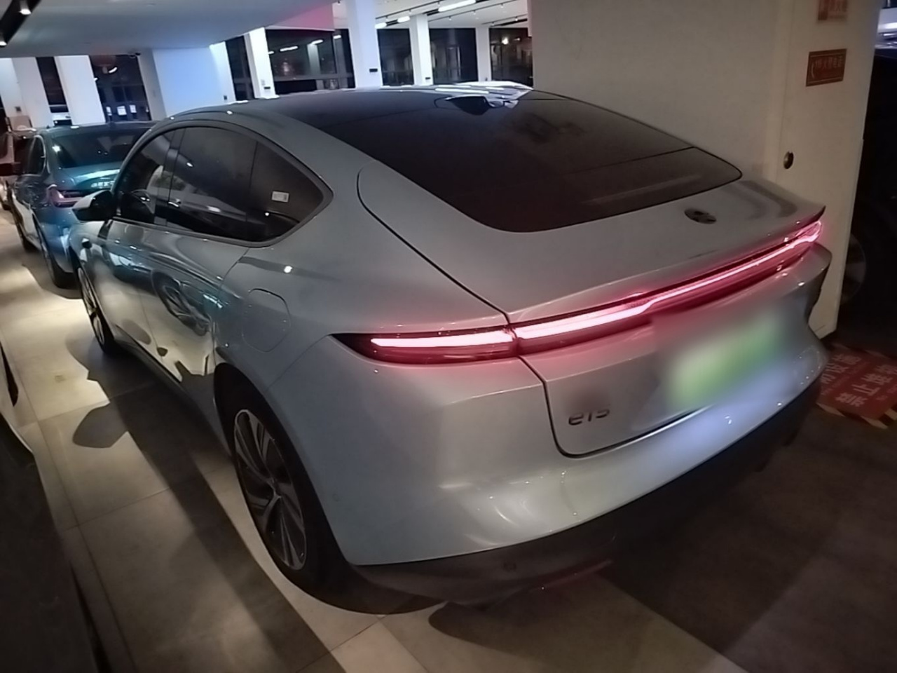 ET5 2022 75kWh photo 4