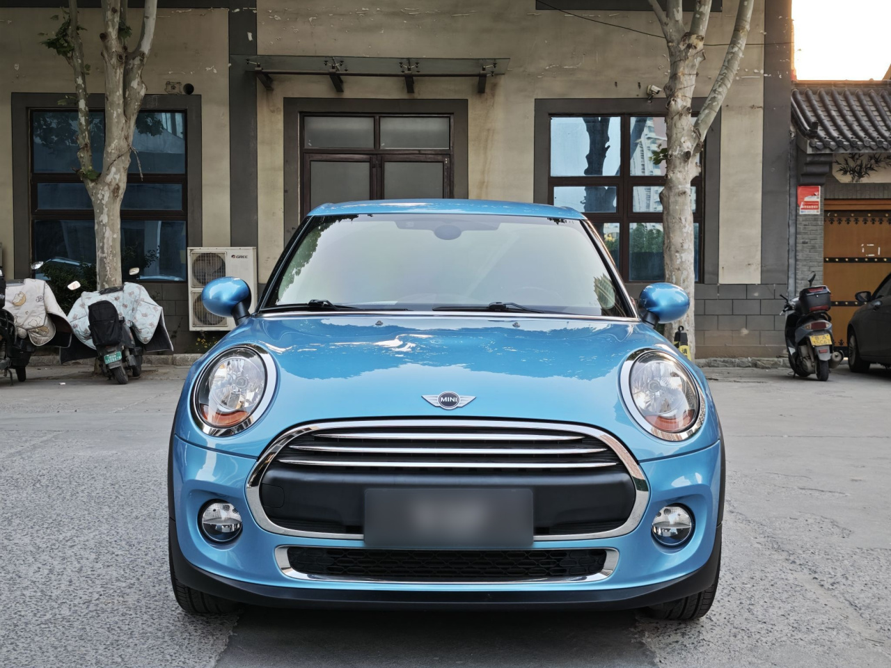 2016 1.2T ONE 5-Door photo 2