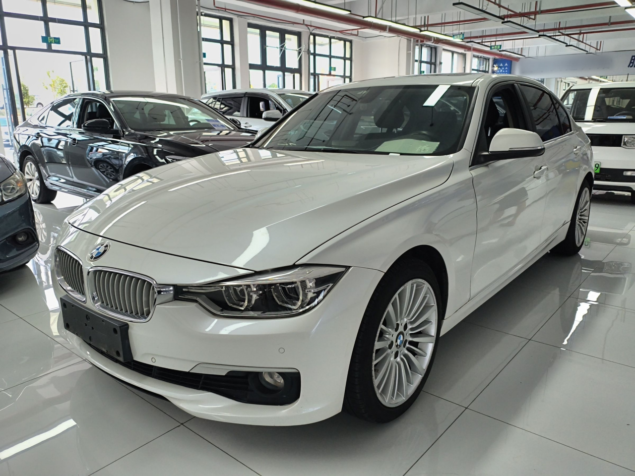 3 Series 2018 320Li Fashion