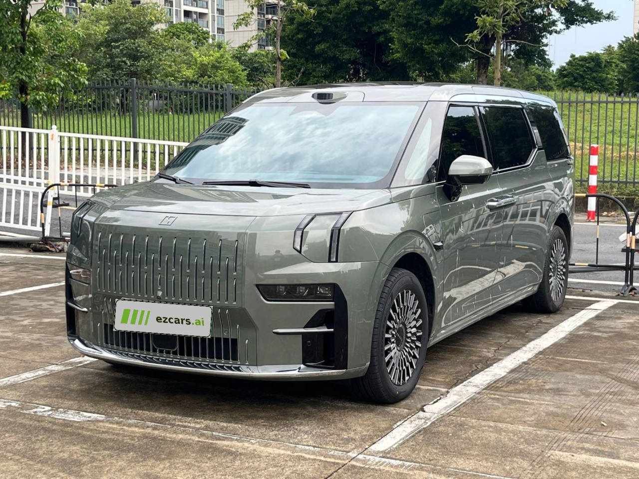 009 2024 7-Seater AWD 108kWh