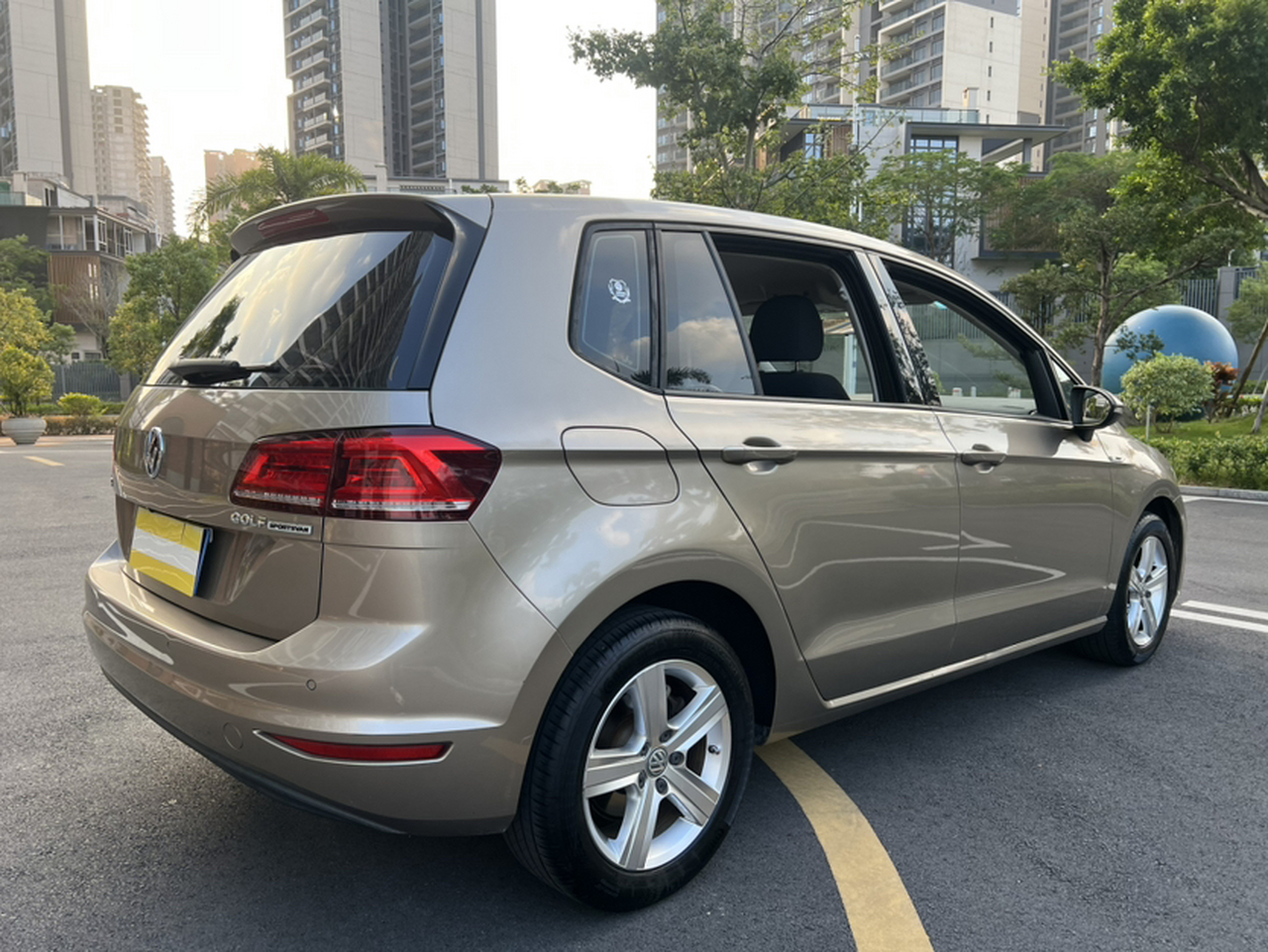 Golf 2016 1.6L AT Comfort photo 3