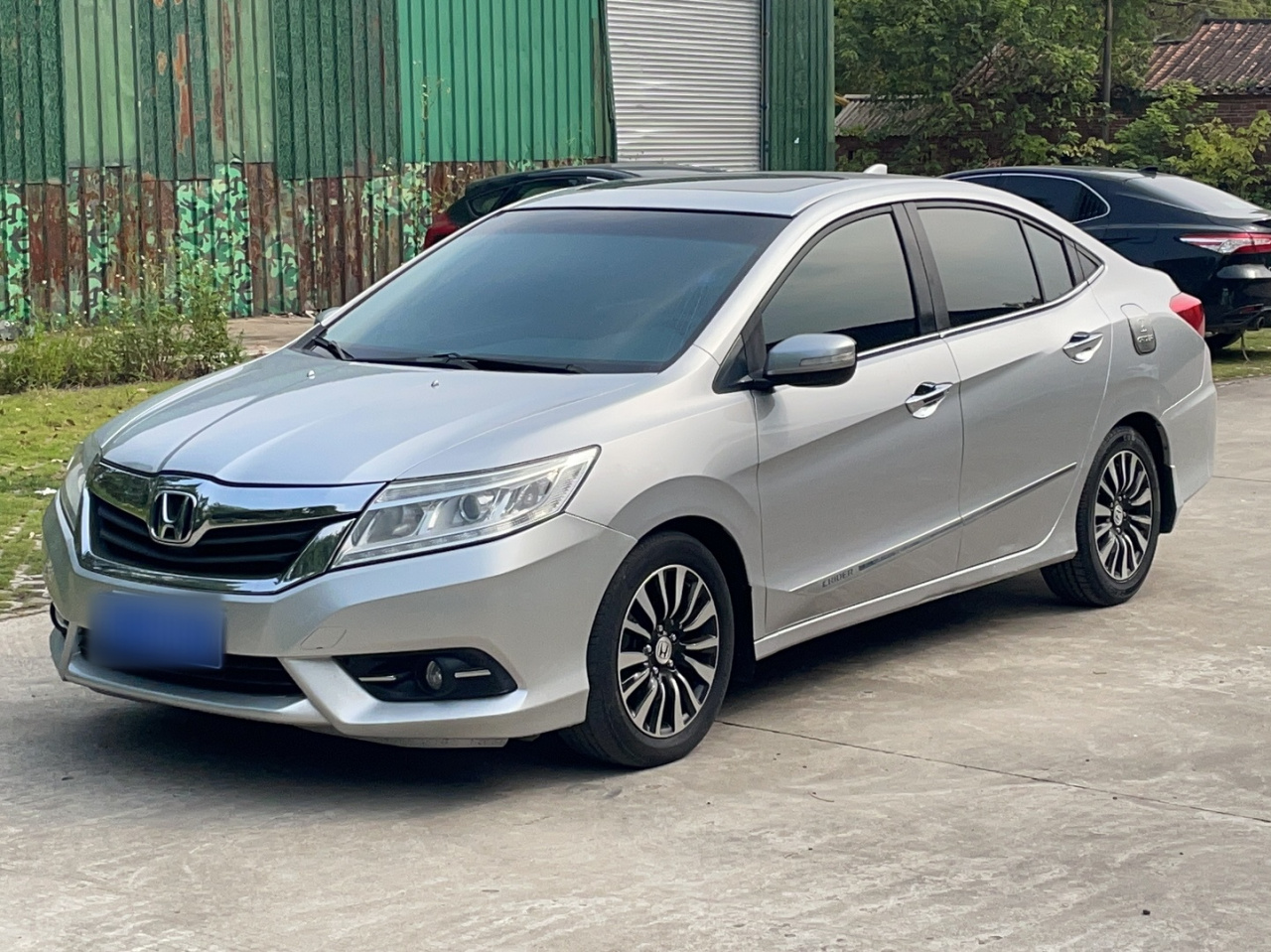 Crider 2015 1.8L AT Luxury