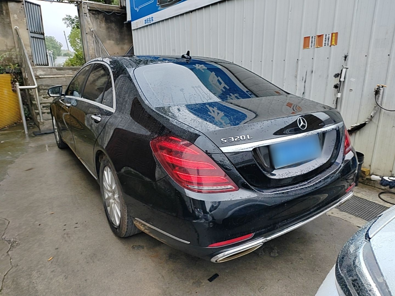 S-Class 2018 S 320 L photo 4