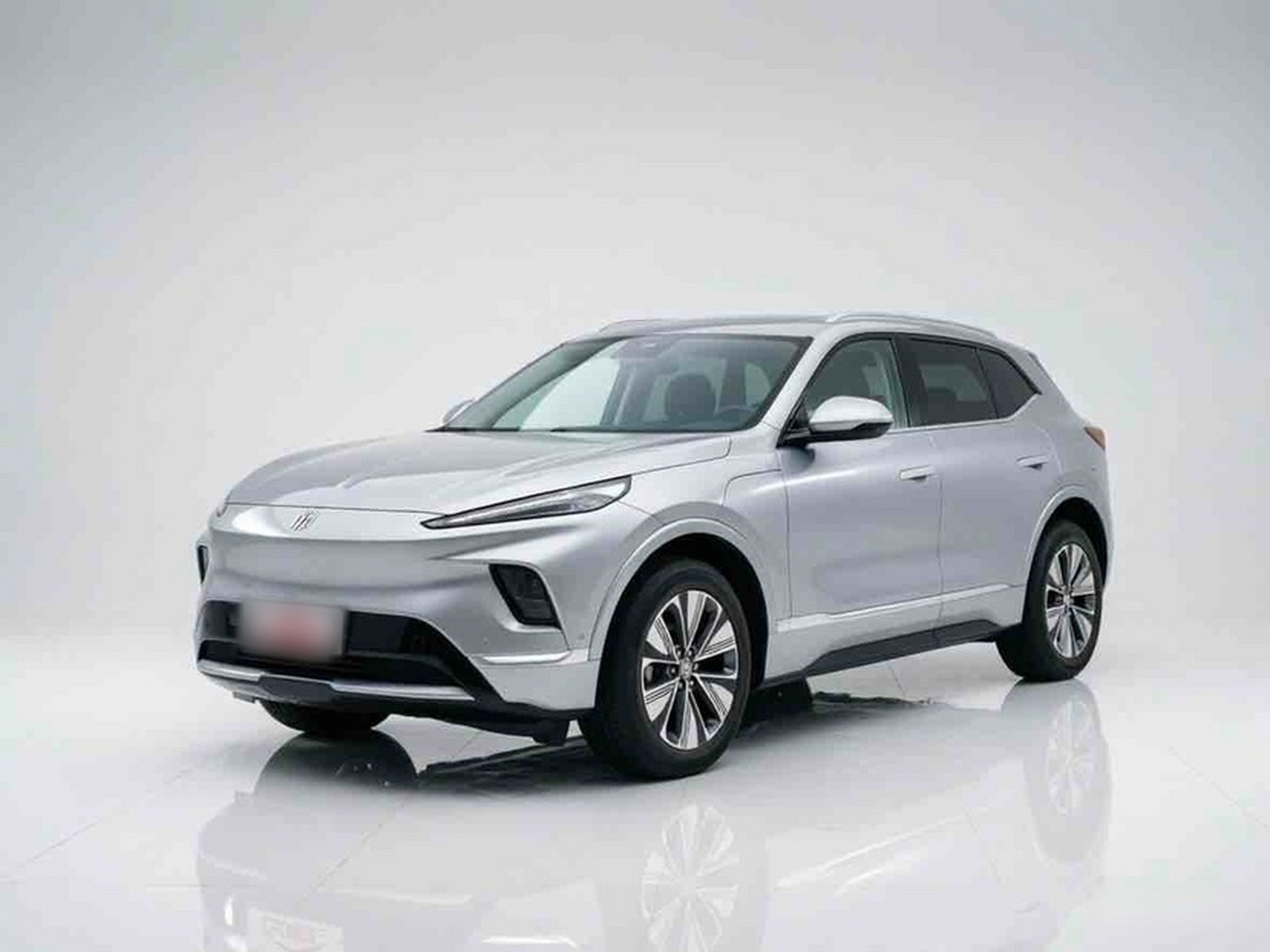 E5 2025 620KM Exclusive