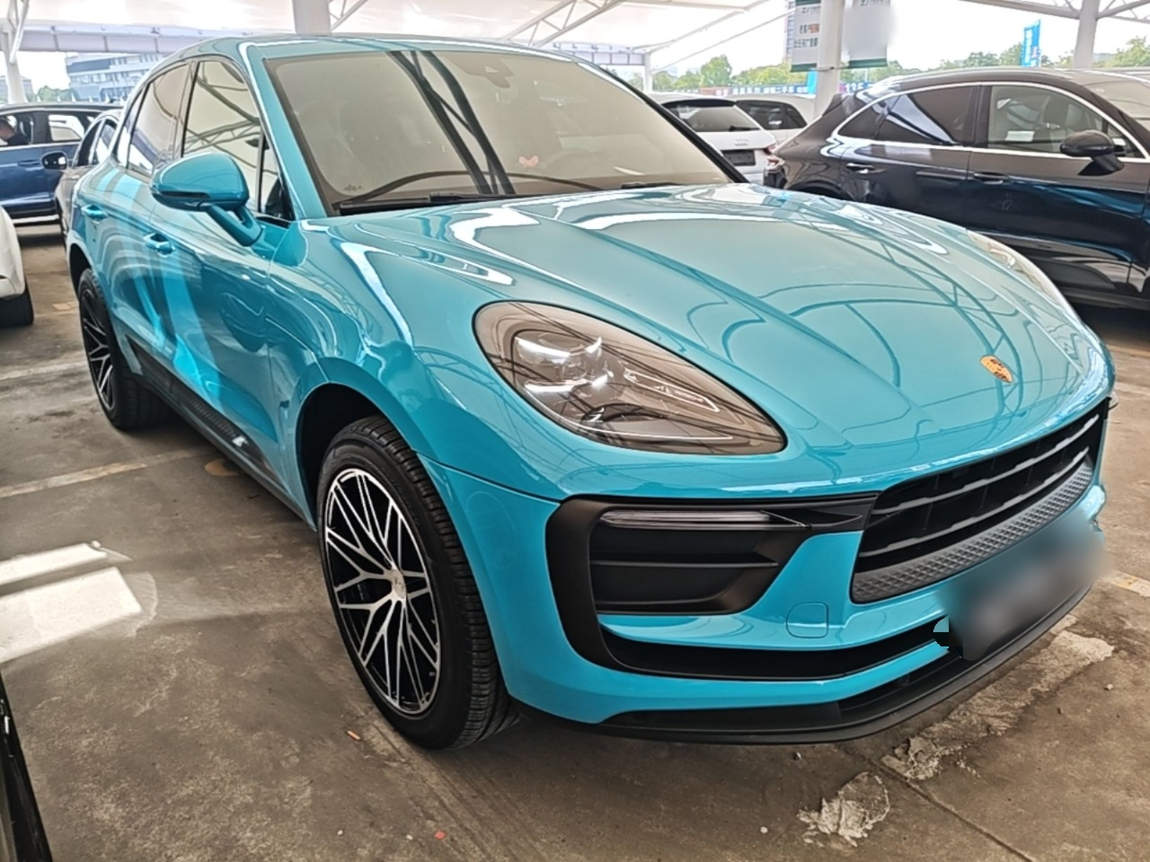 2022 Macan 2.0T photo 3