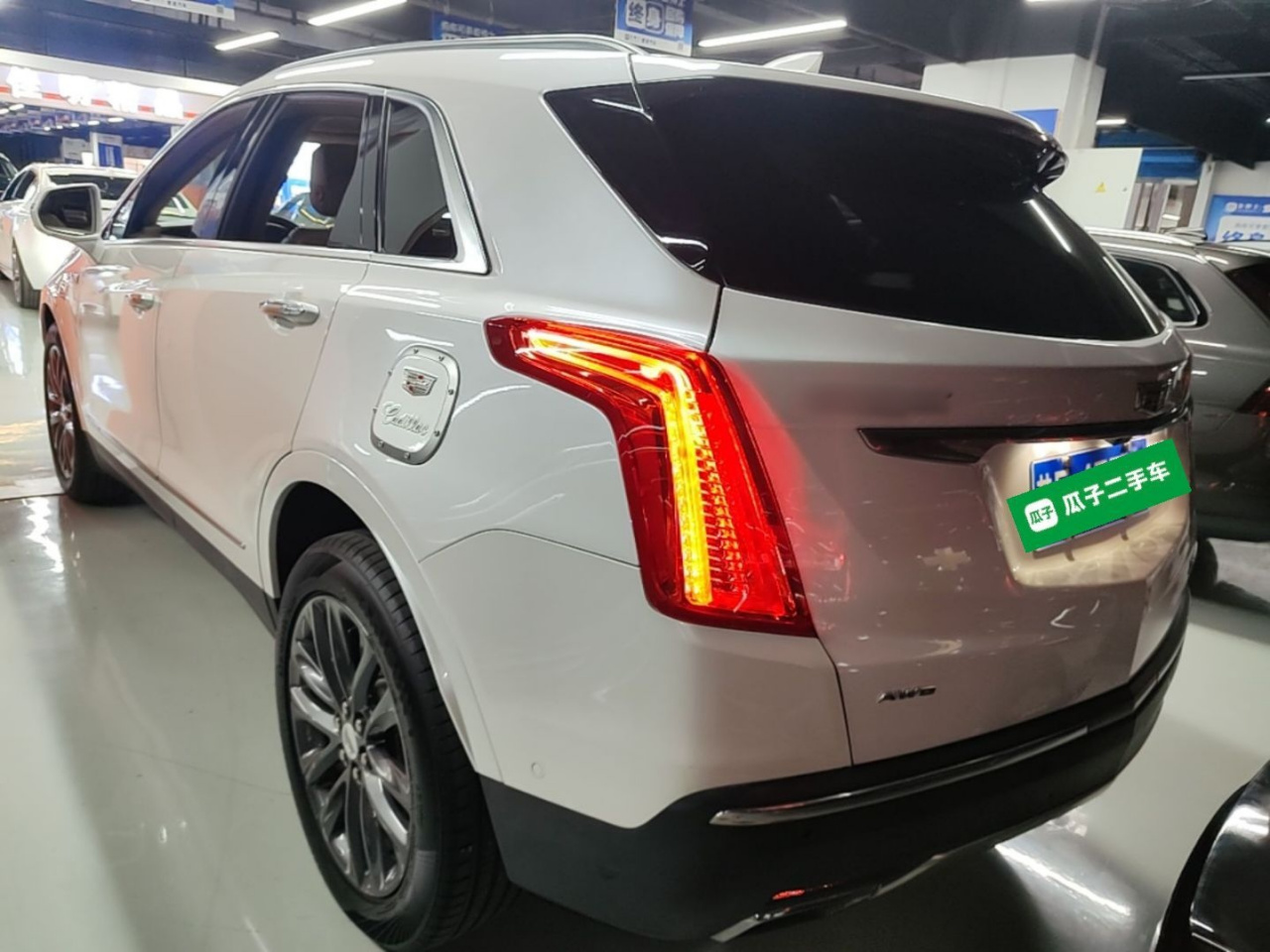 XT5 2016 28T AWD Platinum photo 4