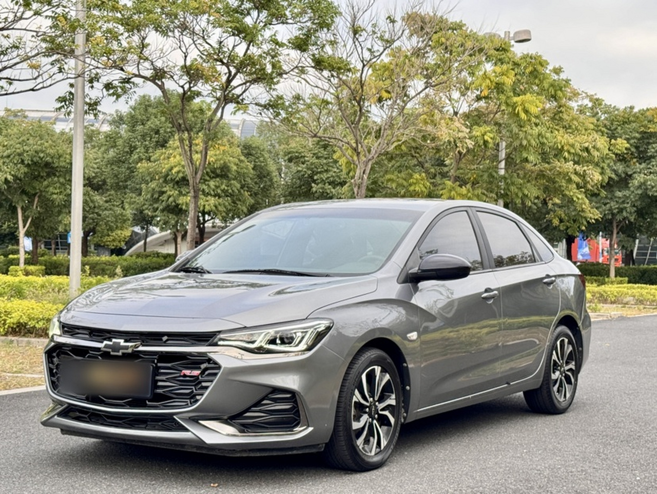 Cruze 2019 RS 330T AT China VI