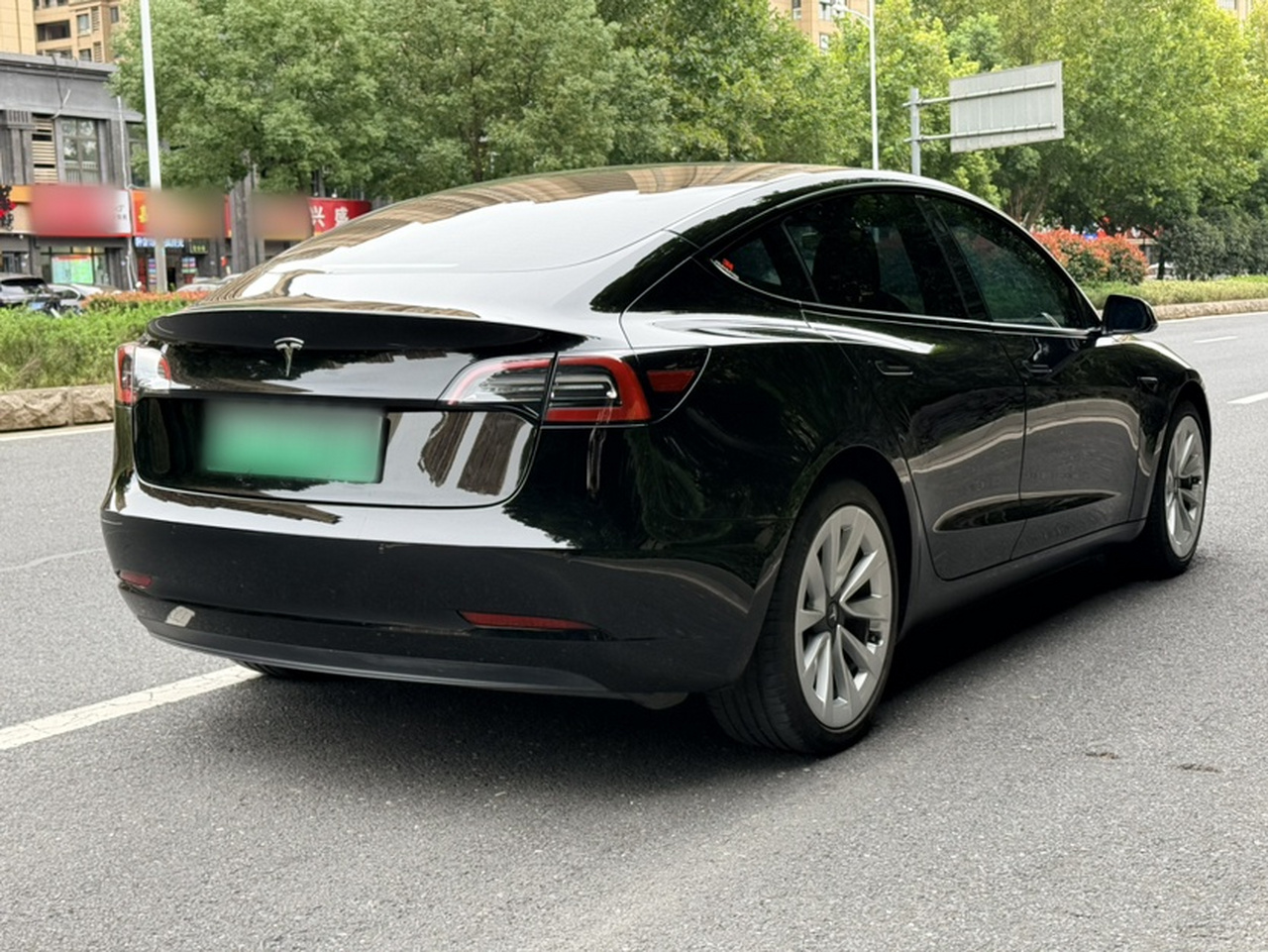 Model 3 2022 RWD photo 4