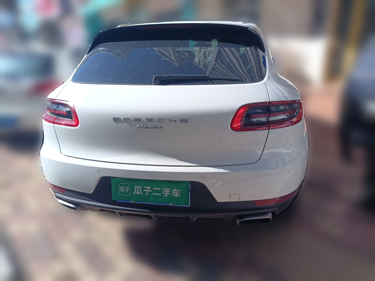 2017 Macan 2.0T photo 5
