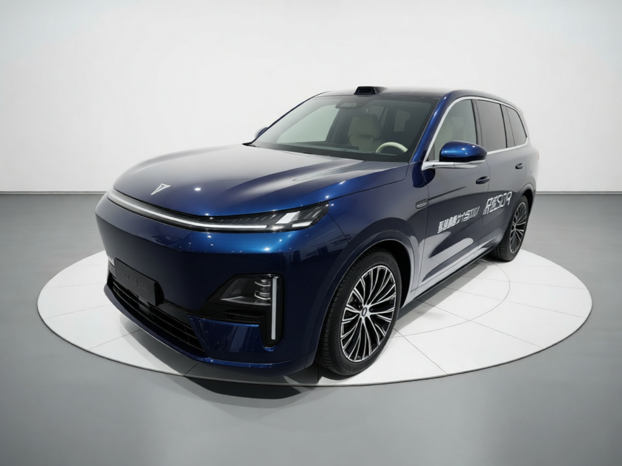 Deepal S09 2025 AWD Ultra+