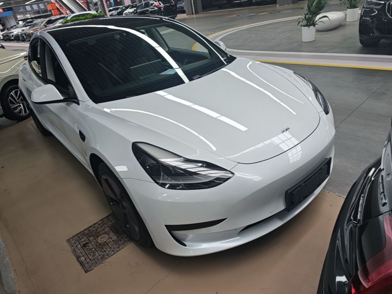 Model 3 2020 Standard Range RWD Upgraded photo 3