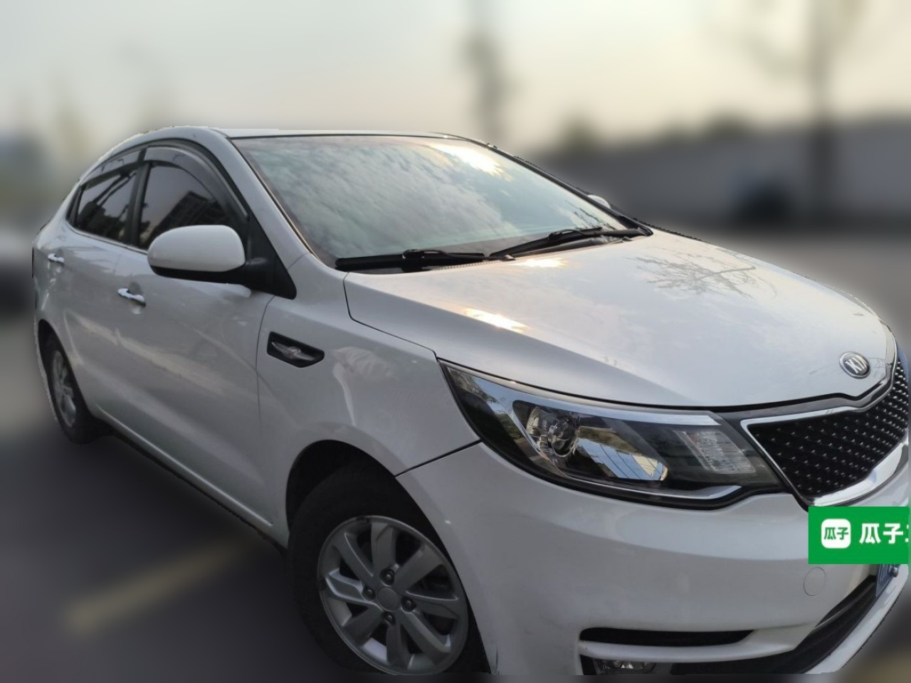 K2 2015 Sedan 1.4L AT GLS photo 3