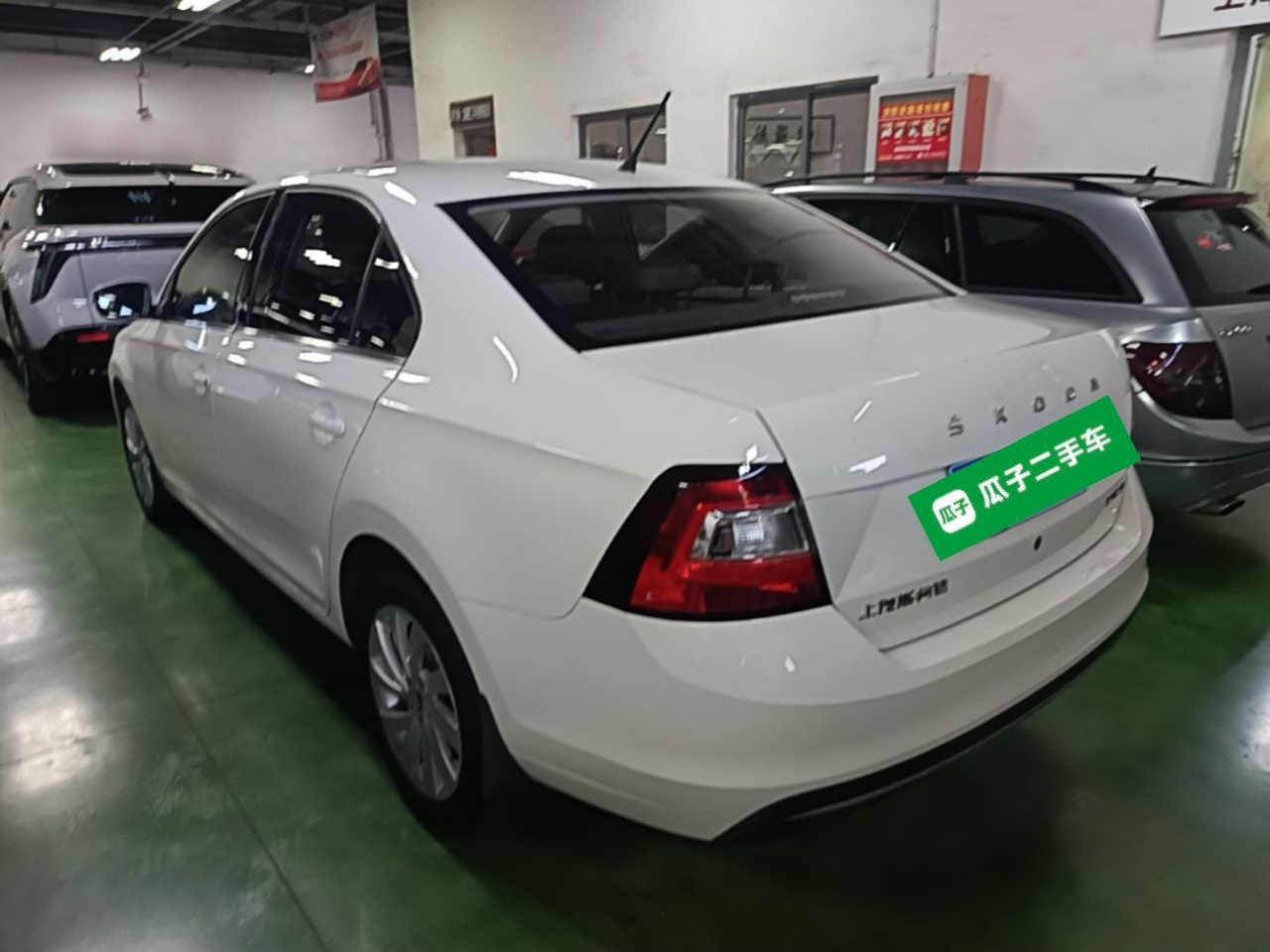 Rapid 2019 1.5L AT Comfort China VI photo 4