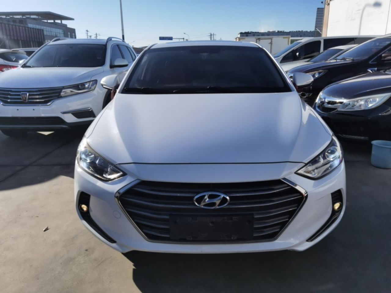 Elantra 2016 1.6L AT Smart Elite photo 2