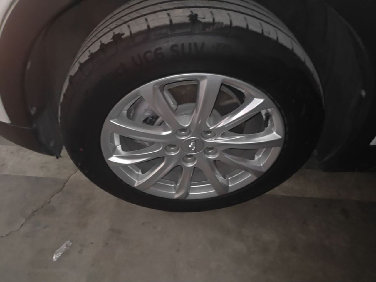 XT4 2022 28T RWD photo 2