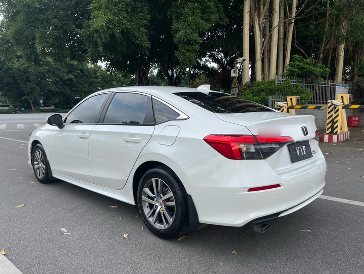 Civic 2023 240TURBO CVT photo 4