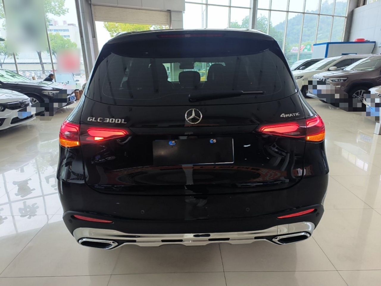 GLC 2024 GLC 300 L 4MATIC Dynamic 5-Seater photo 5