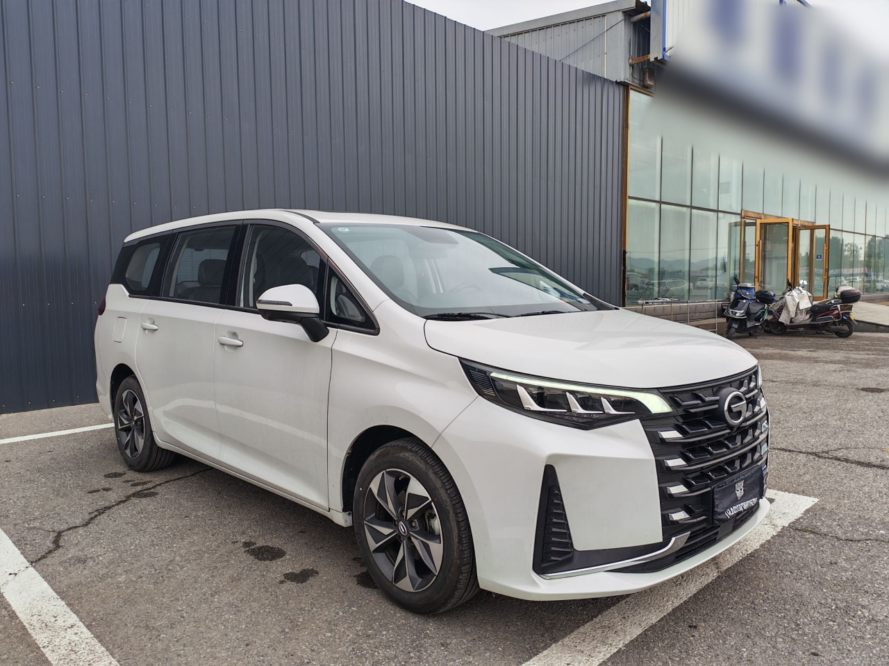 GAC Trumpchi M6 2023 PRO 270T DCT Exclusive photo 3