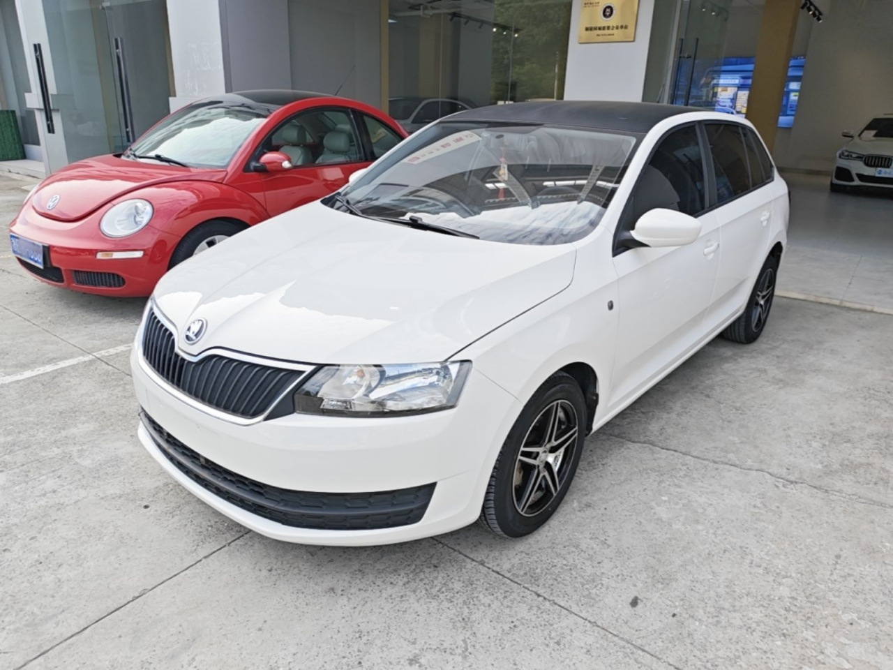 Rapid Spaceback 2016 Facelift 1.6L AT