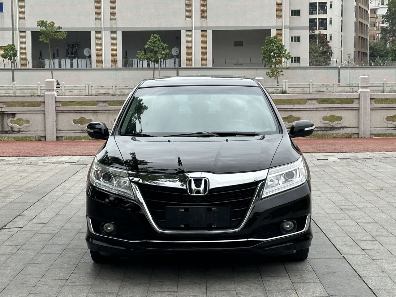 Crider 2016 1.8L CVT Luxury photo 3