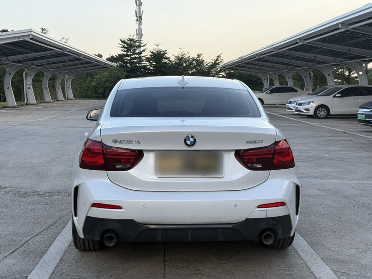 1 Series 2023 125i M Sport photo 3