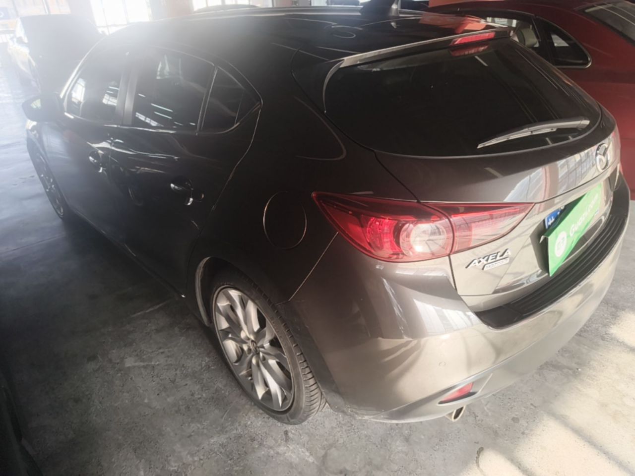 3 Axela 2014 Hatchback 2.0L AT Flagship photo 4