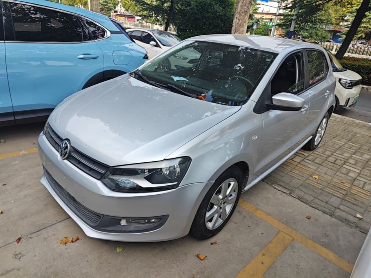 Polo 2013 1.4L MT Comfort