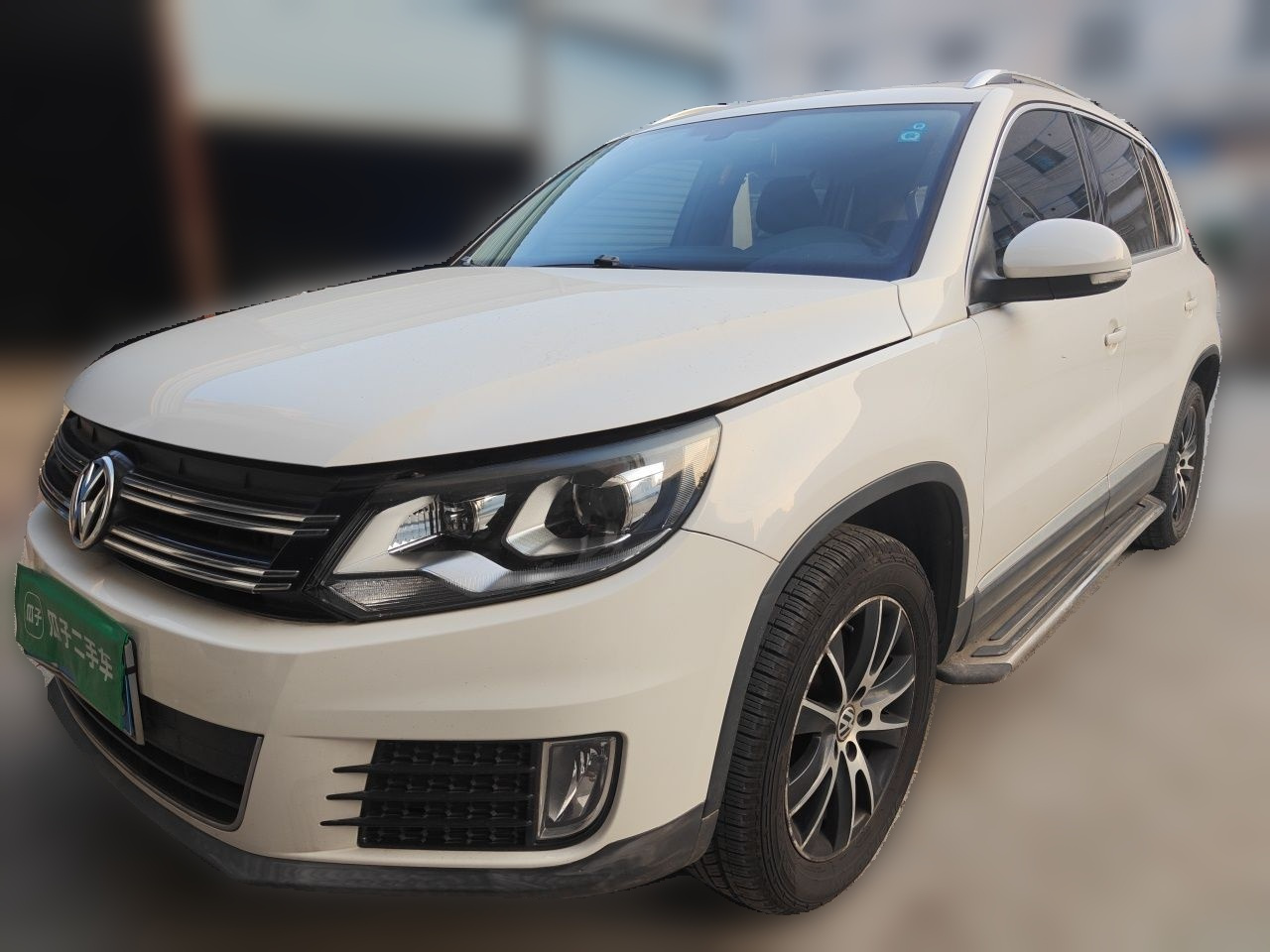 Tiguan 2015 1.8TSI AT RWD Luxury
