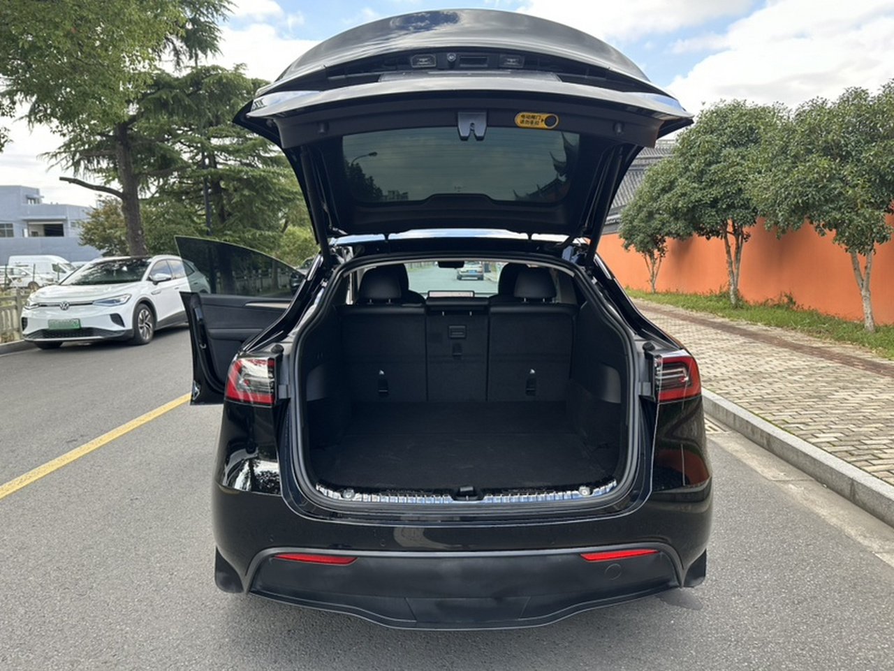 Model Y 2022 Facelift RWD photo 4