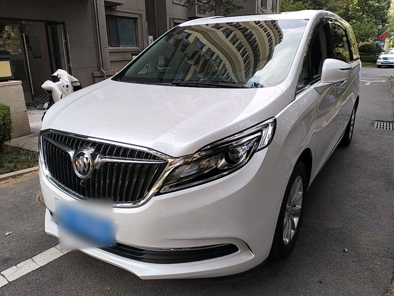 GL8 2017 ES 28T Comfort China V