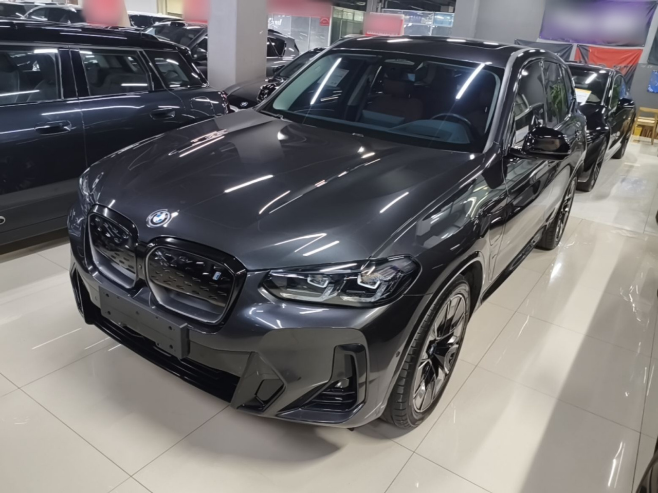 iX3 2022 Facelift