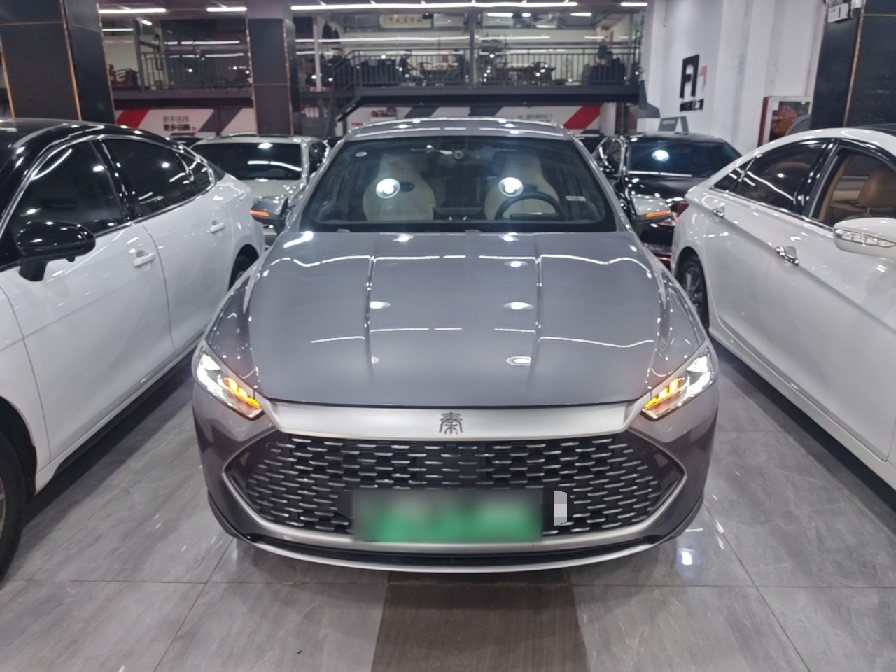 Qin PLUS 2024 Honor DM-i 55KM Leading photo 2