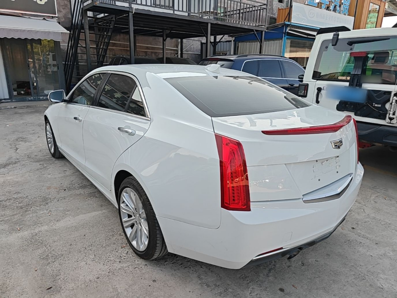 ATS-L 2017 28T Tech photo 4