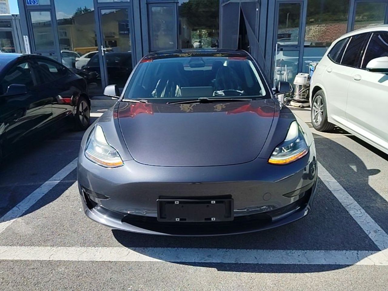 Model 3 2021 Standard Range RWD Upgraded photo 2