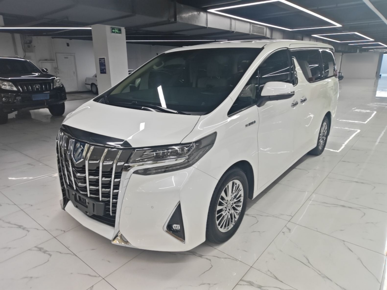 Alphard 2020 Hybrid 2.5L Premium