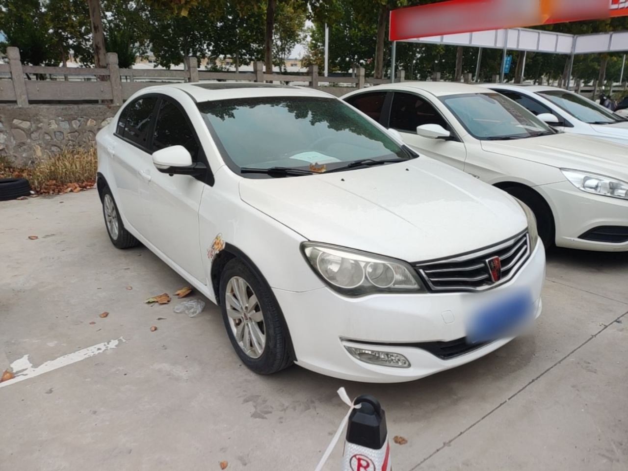 350 2014 1.5L AT photo 3