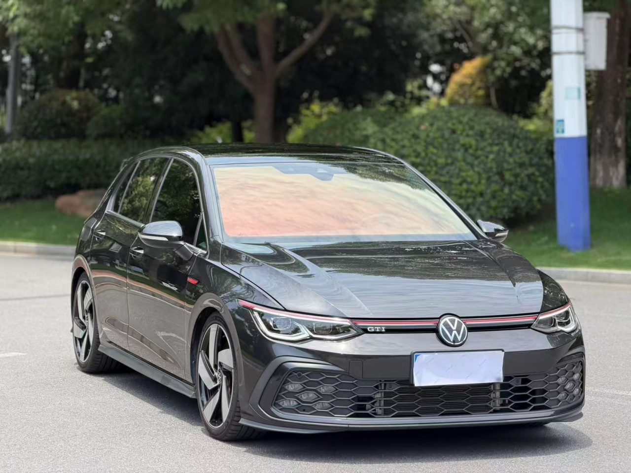 Golf GTI 2023 380TSI DSG GTI photo 2