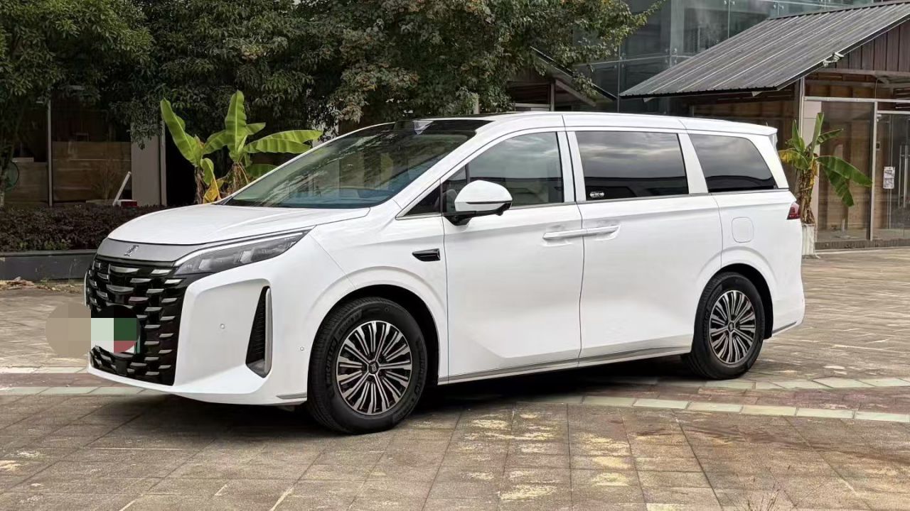 2026 DM-i 1.5T 218KM Excellence