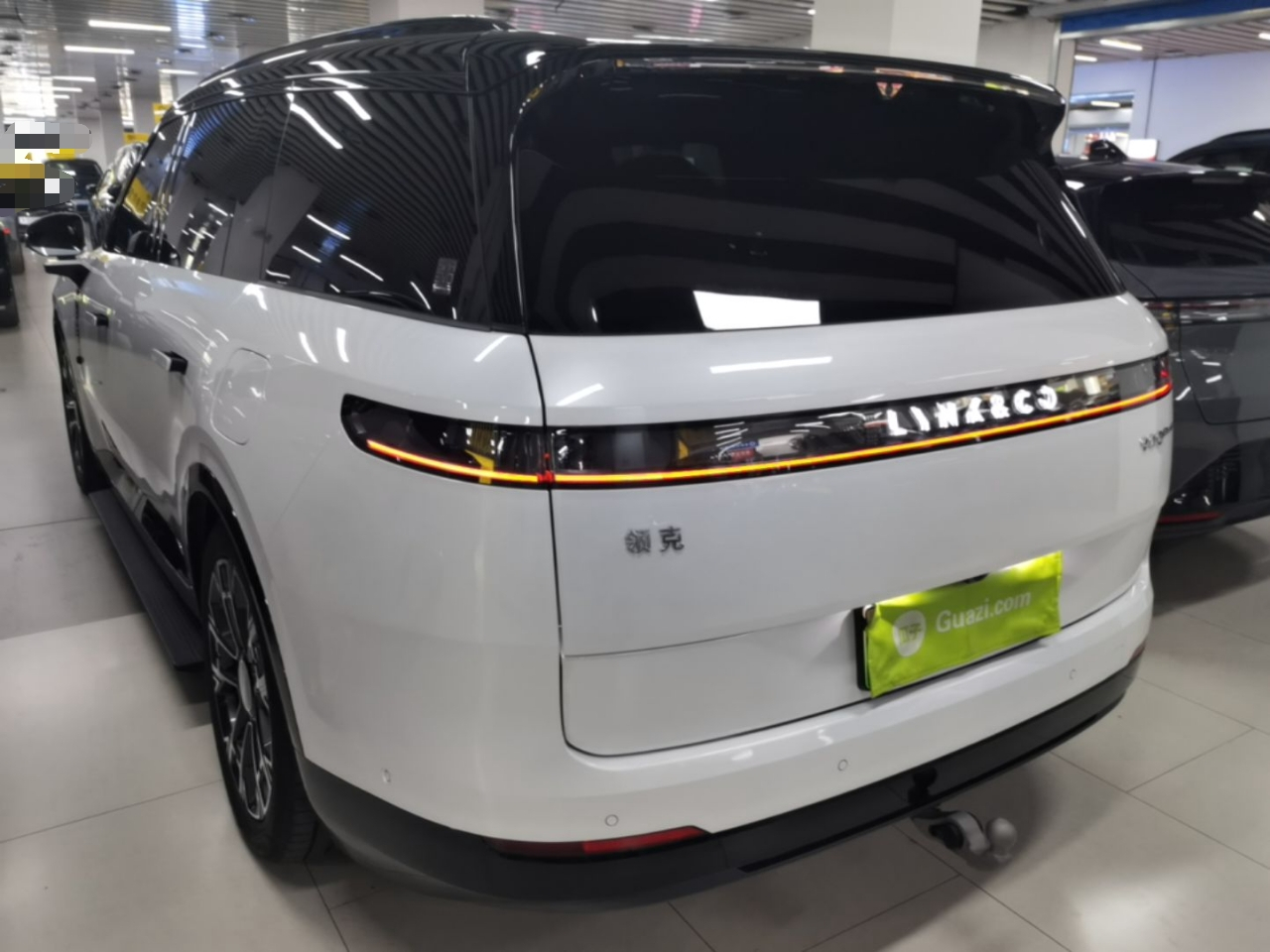 900 2025 2.0T Ultra 6-Seater photo 4
