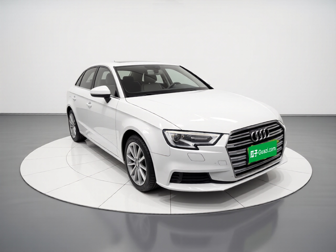 A3 2018 30 Anniversary Sportback 35 TFSI Progressive photo 3