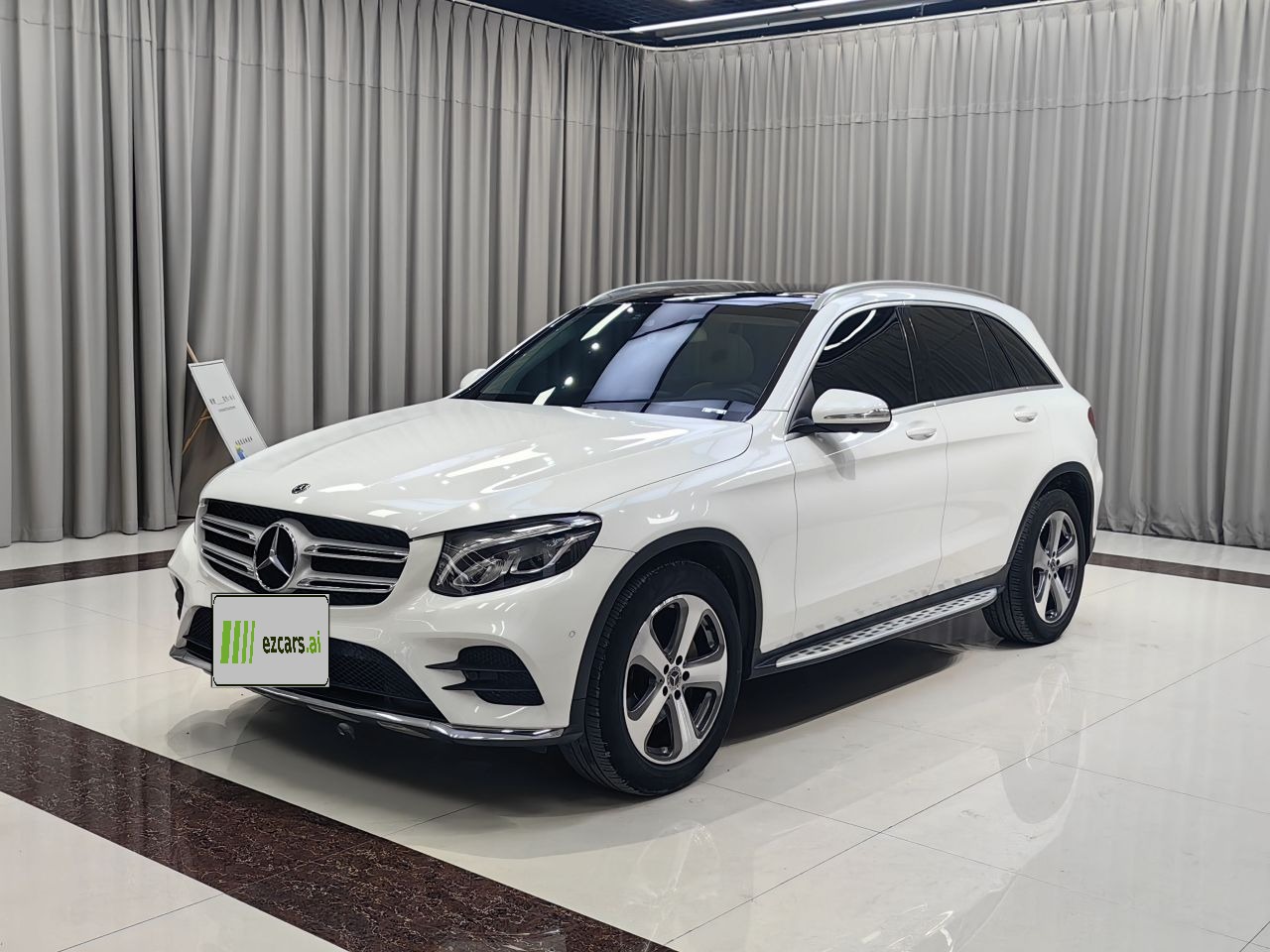 GLC 2017 GLC 260 4MATIC Luxury
