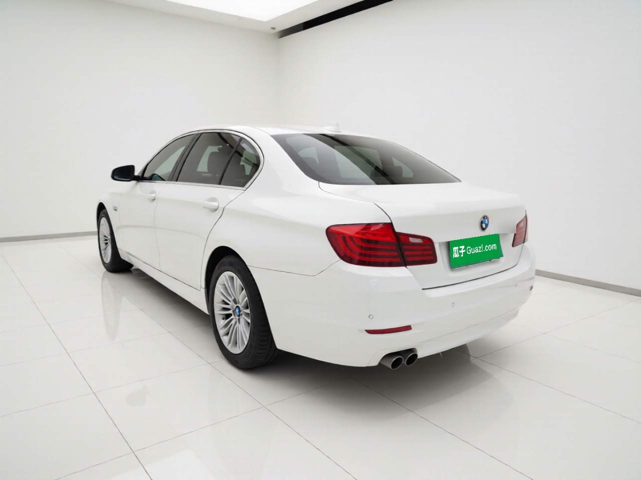 5 Series 2014 525Li Leading photo 4