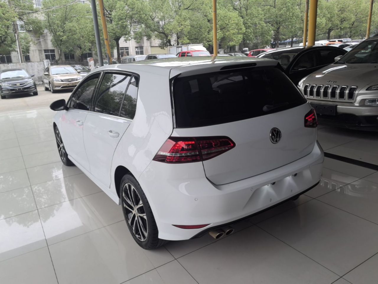 Golf 2016 1.4TSI AT R-Line photo 4